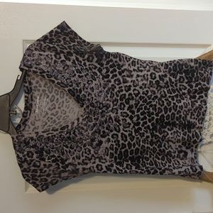 Short sleeve sparkly cheetah shirt